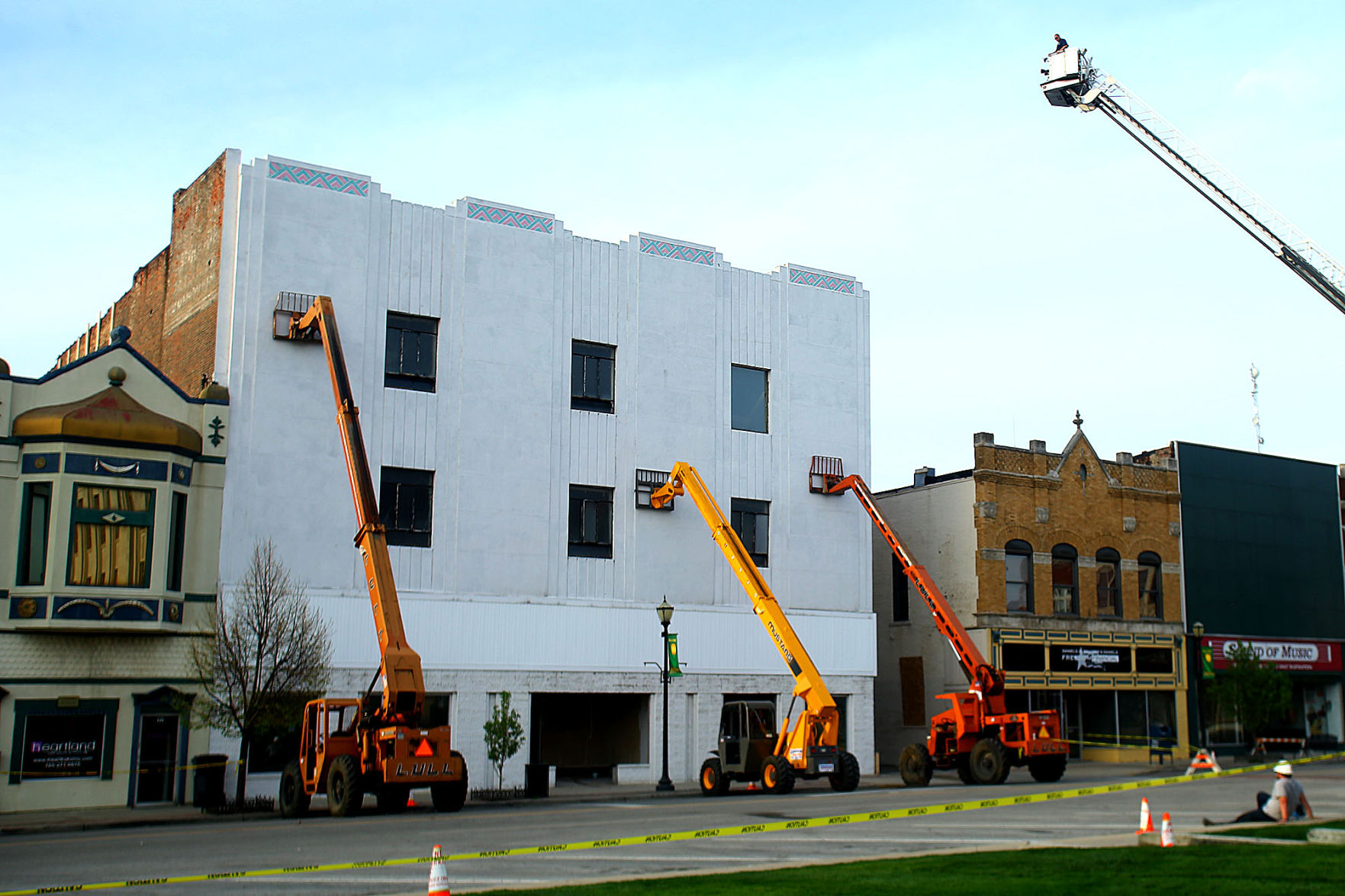 Barko Building Demo